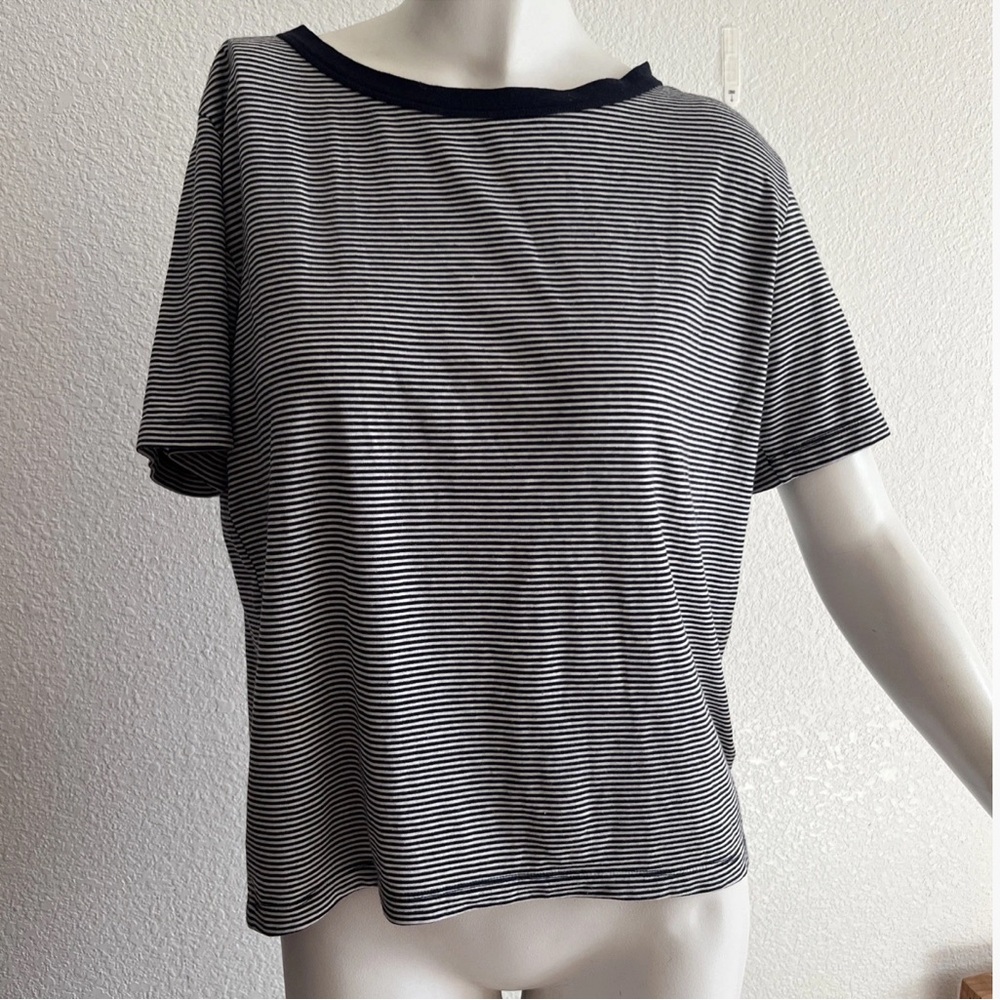 Icebreaker Merino Wool Blend T-Shirt Womens Small Short Sleeve Striped Tee Top - Picture 9 of 10